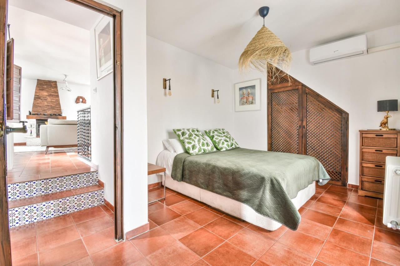 Casa Sol Y Aire - Vakantievilla In Dorp Met Prive Zwembad Pinos del Valle Екстериор снимка